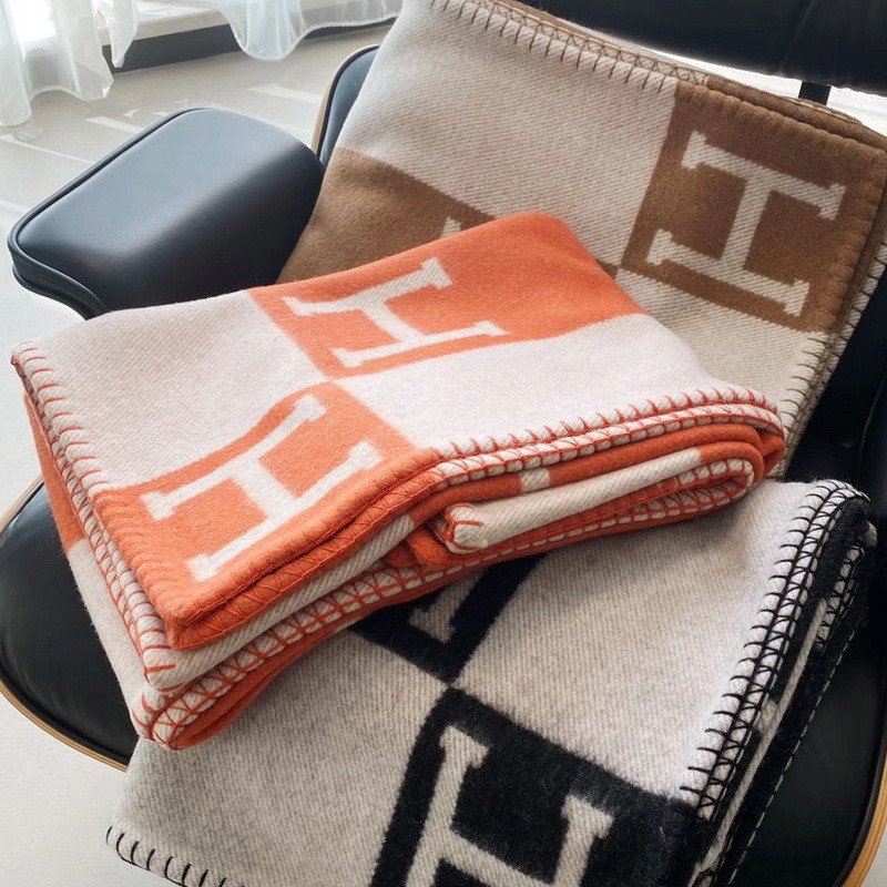 Coral Polar Fleece Throw Blanket For Winter